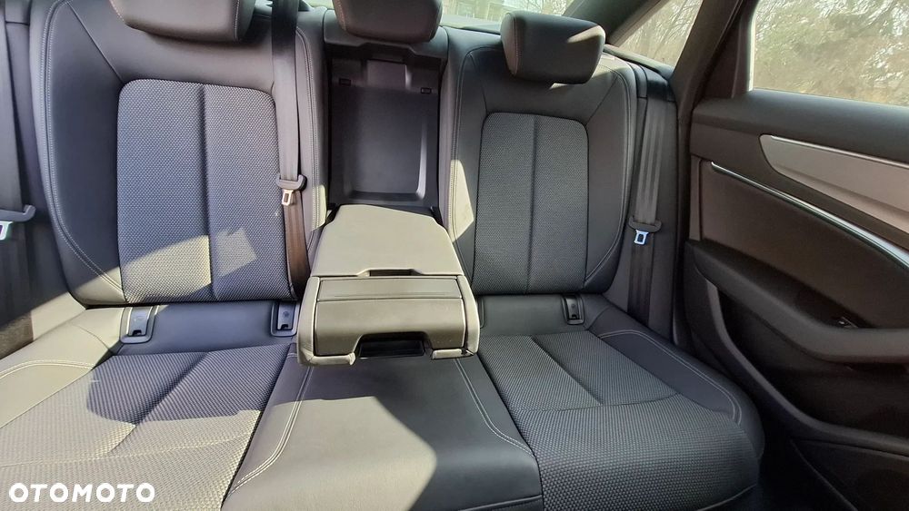 Audi A6 Limousine 45 TFSI Quattro Sport S tronic - 12