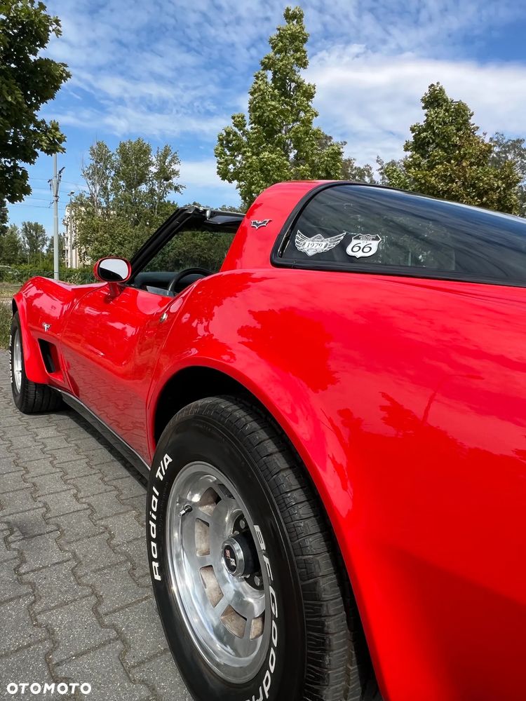 Chevrolet Corvette - 5