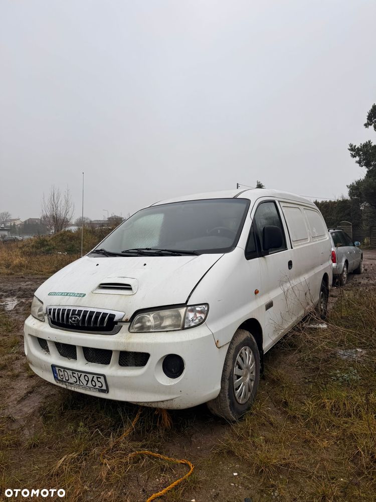Hyundai H1 - 2