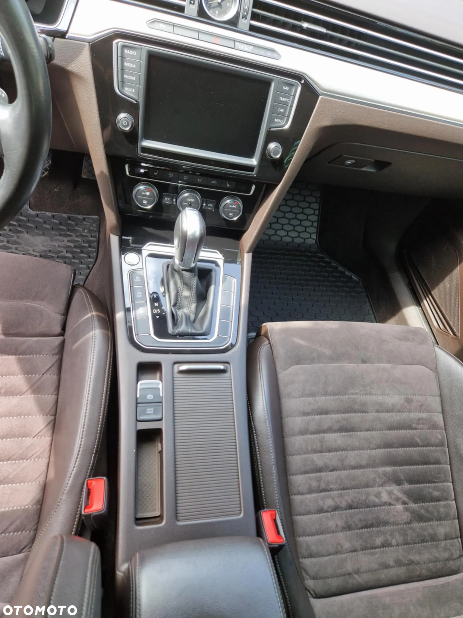 Volkswagen Passat 2.0 TDI BMT Highline DSG - 31