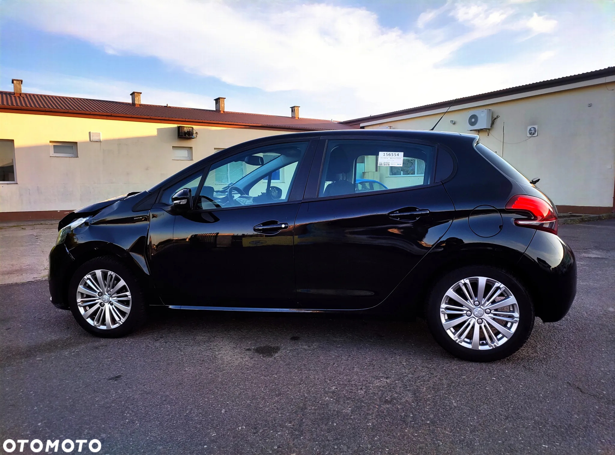Peugeot 208 PureTech 82 Start & Stop Allure - 2