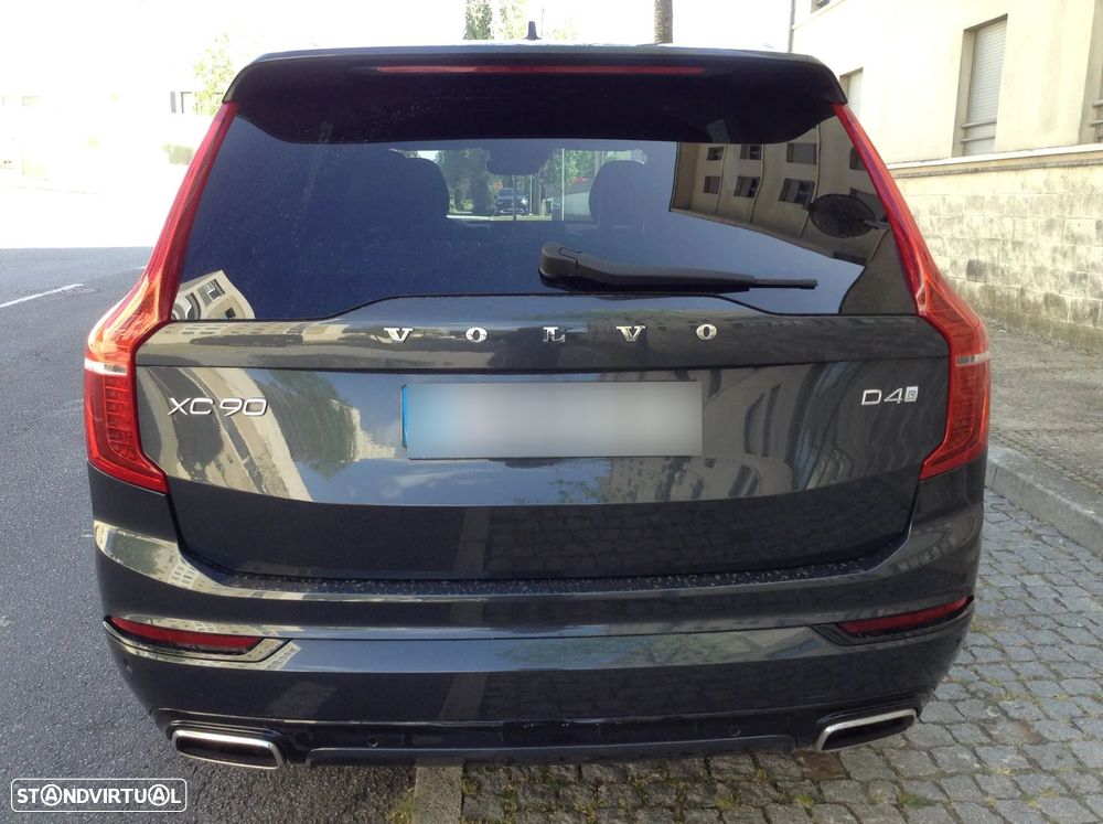 Volvo XC 90 2.0 D4 R-Design - 28