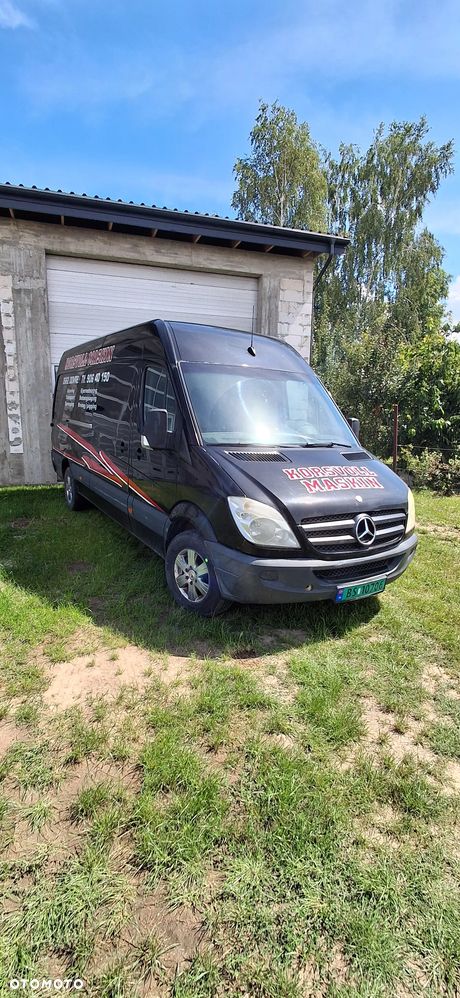 Mercedes-Benz Sprinter - 2