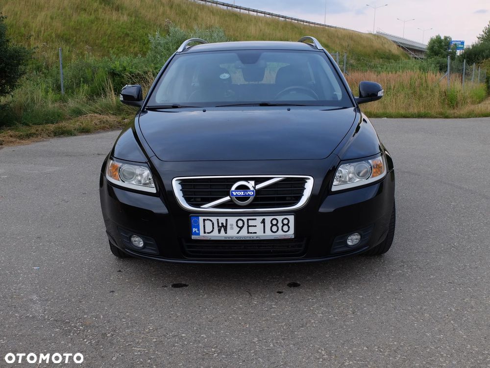 Volvo V50 D2 Momentum - 4