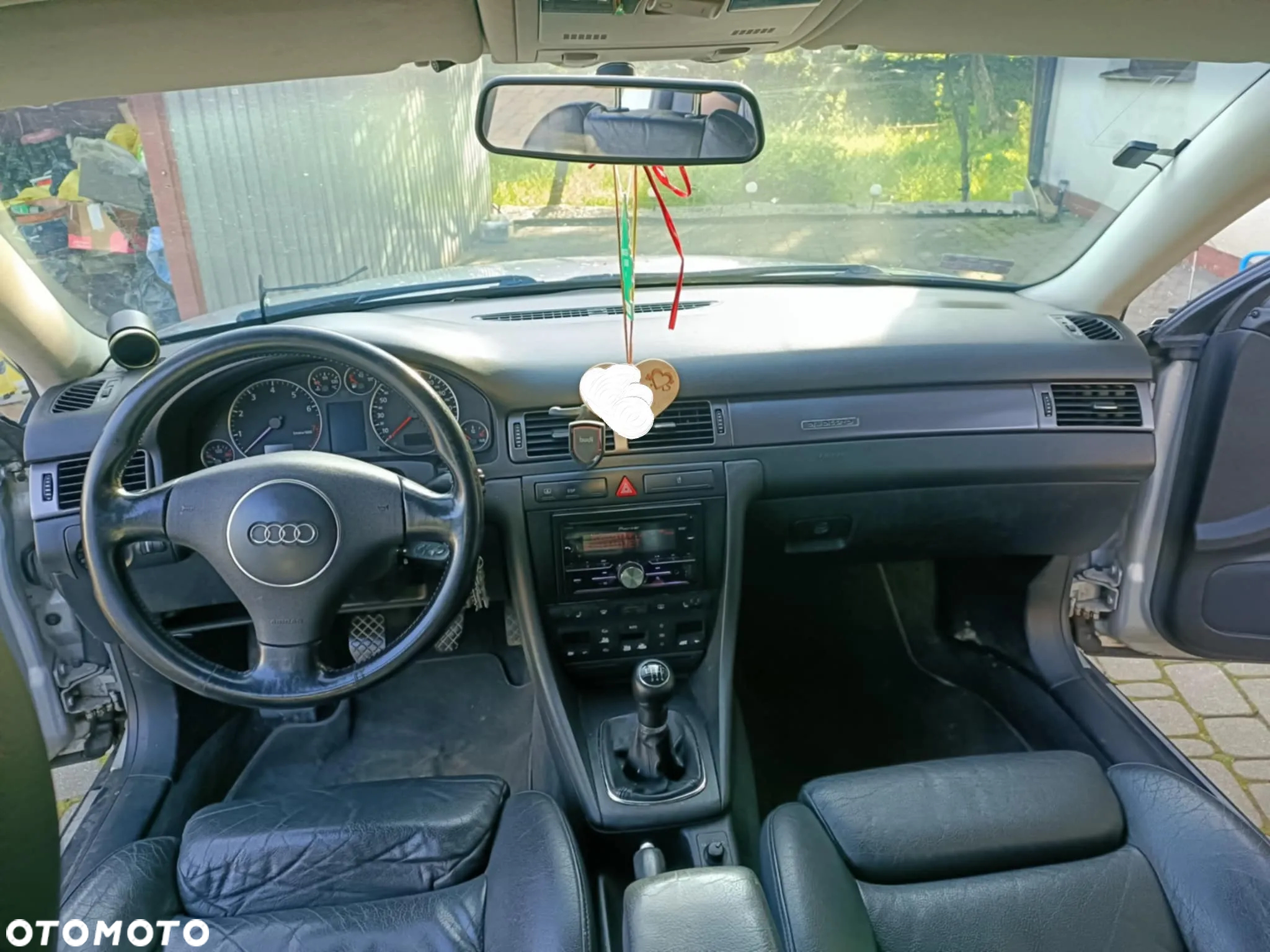 Audi A6 - 8