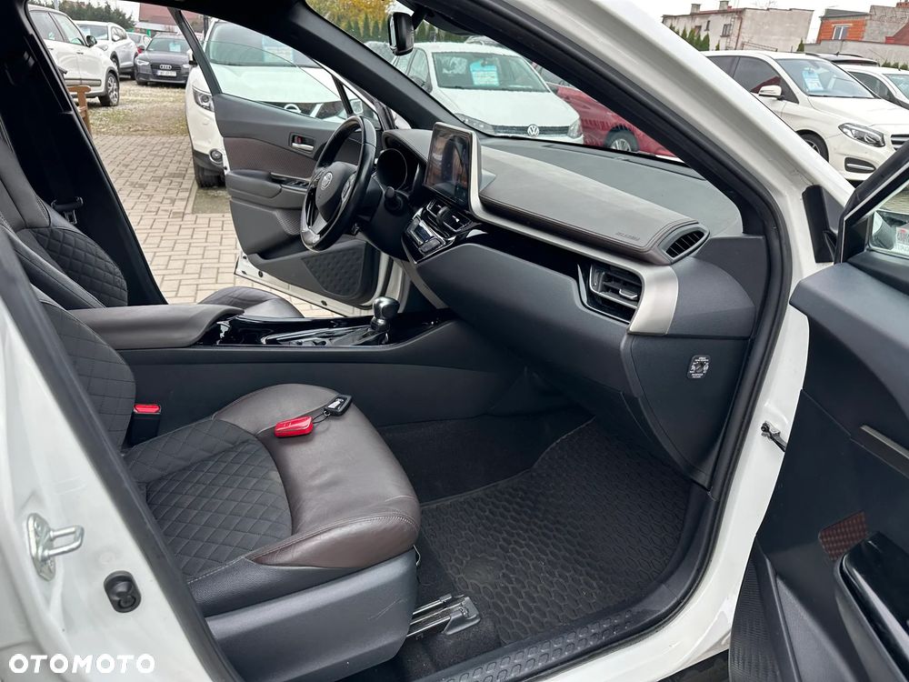 Toyota C-HR - 23