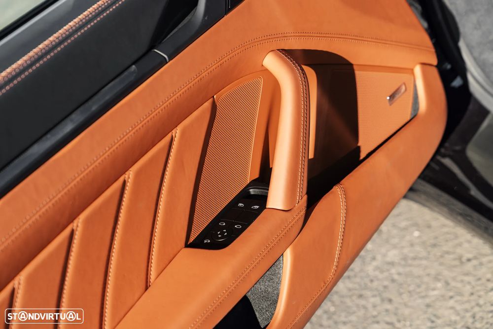 Porsche 911 (992) Carrera 4 GTS - 14