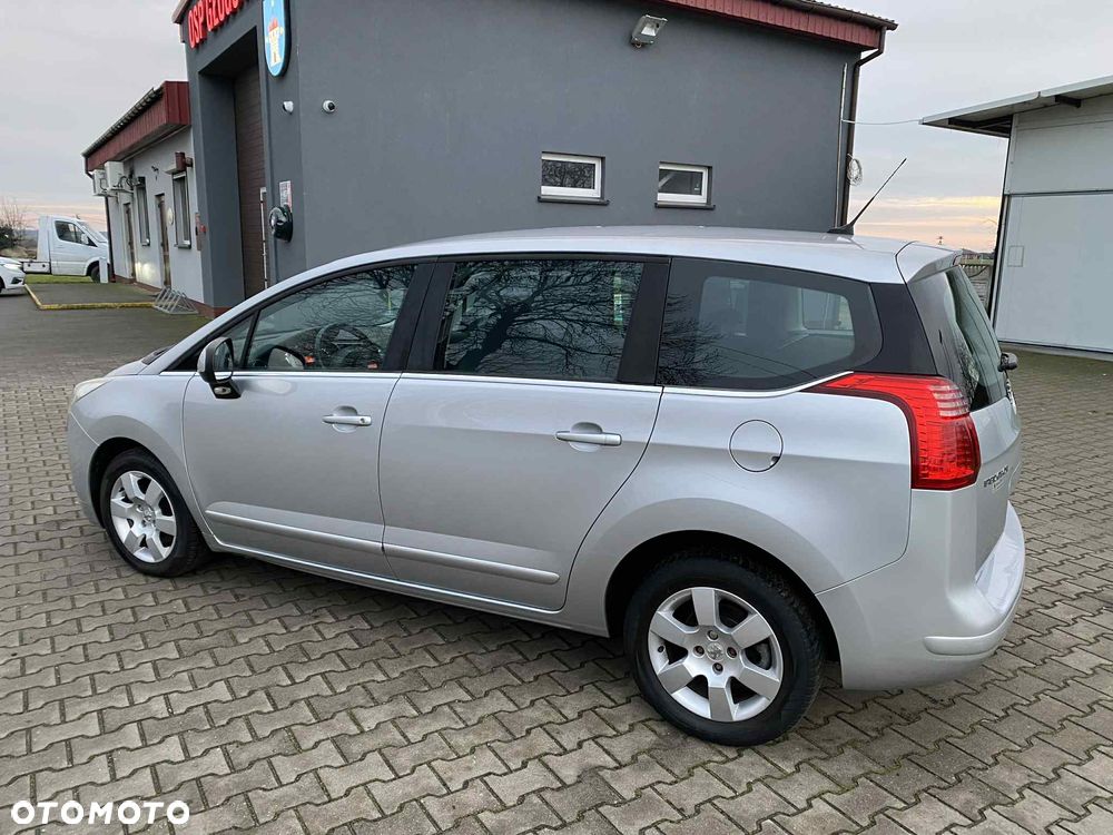 Peugeot 5008 HDI FAP 150 Premium - 36