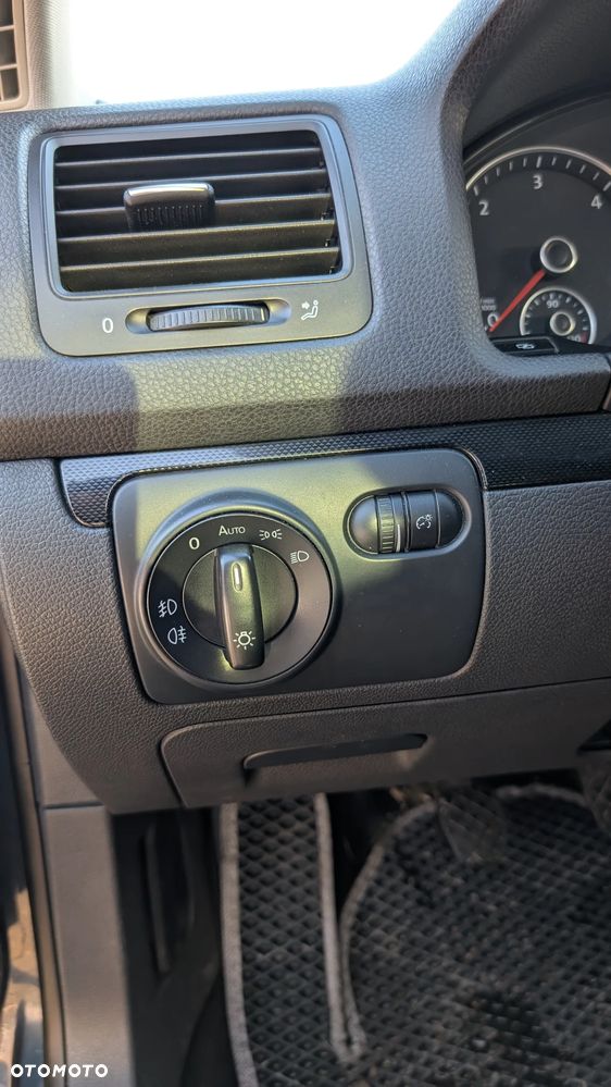 Volkswagen Jetta 1.6 TDI DPF Comfortline - 13