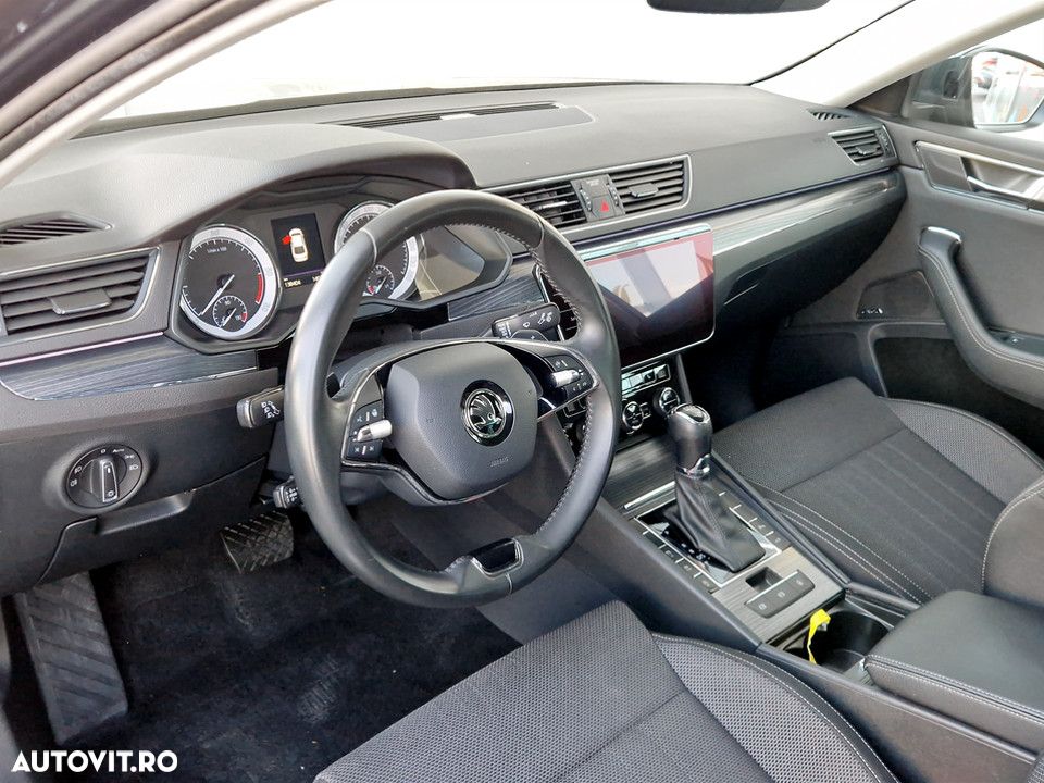 Skoda Superb 2.0 TDI DSG Style - 15