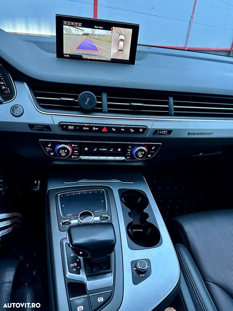 Audi Q7 - 25