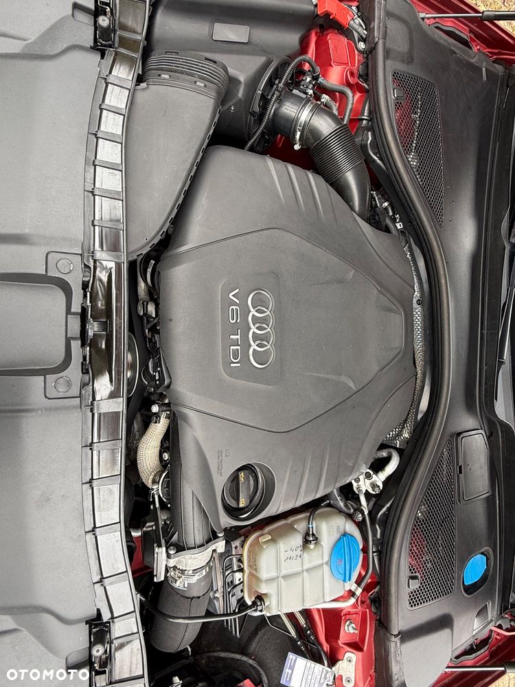 Audi A6 Avant 3.0 TDI Quattro S tronic - 38