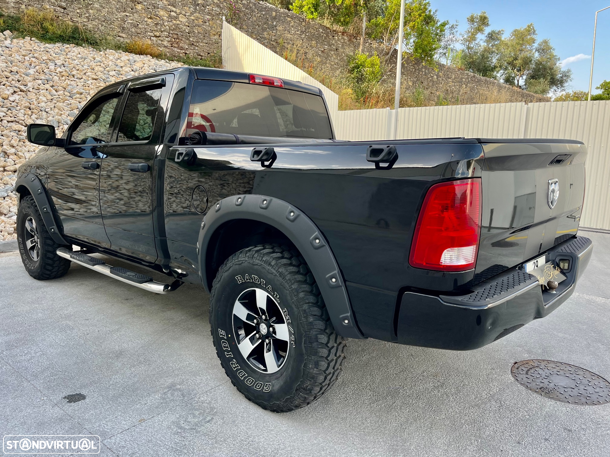 Dodge RAM - 14