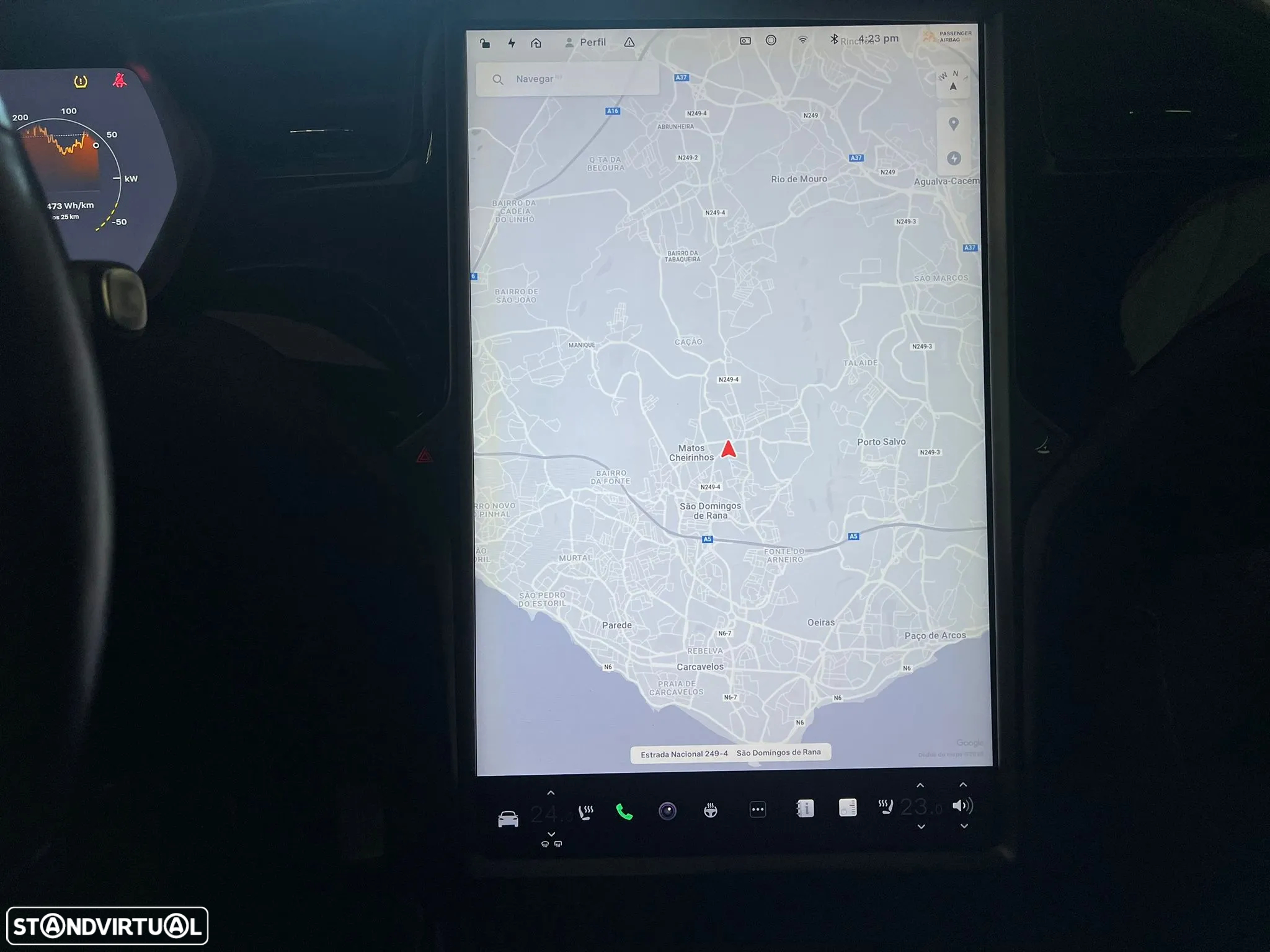 Tesla Model X 75D - 18