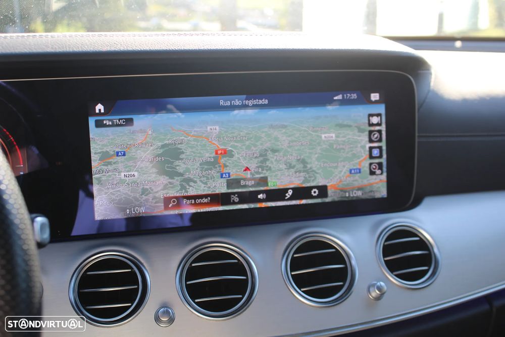 Mercedes-Benz E 300 de AMG Line - 30