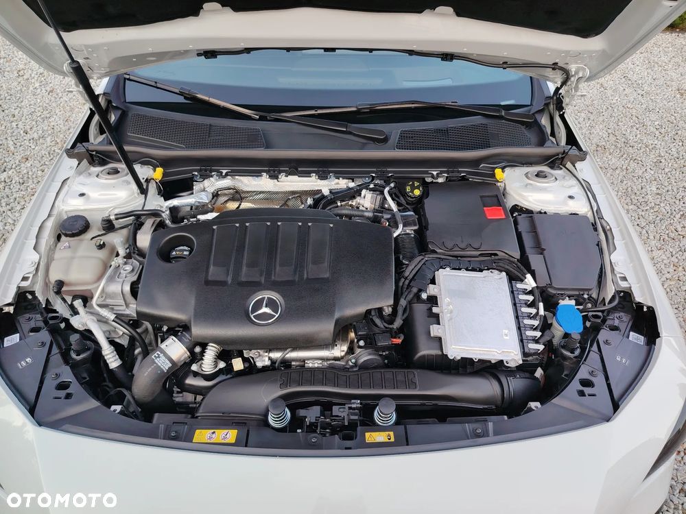 Mercedes-Benz CLA 200 d 8G-DCT AMG Line - 39