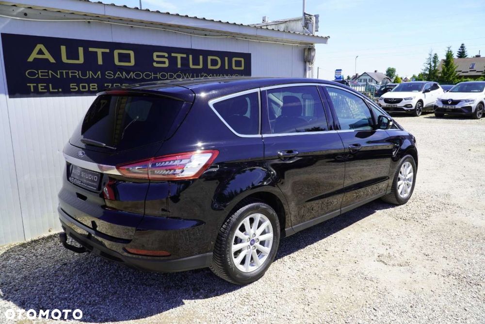 Ford S-Max 2.0 TDCi Titanium PowerShift - 4