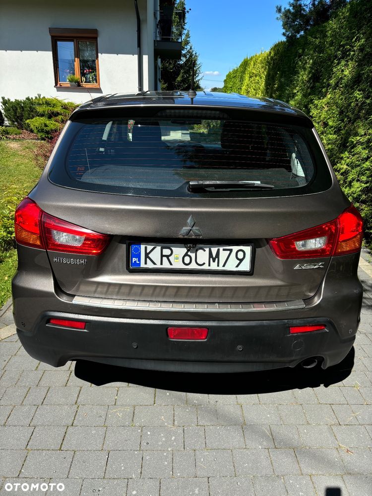 Mitsubishi ASX - 3