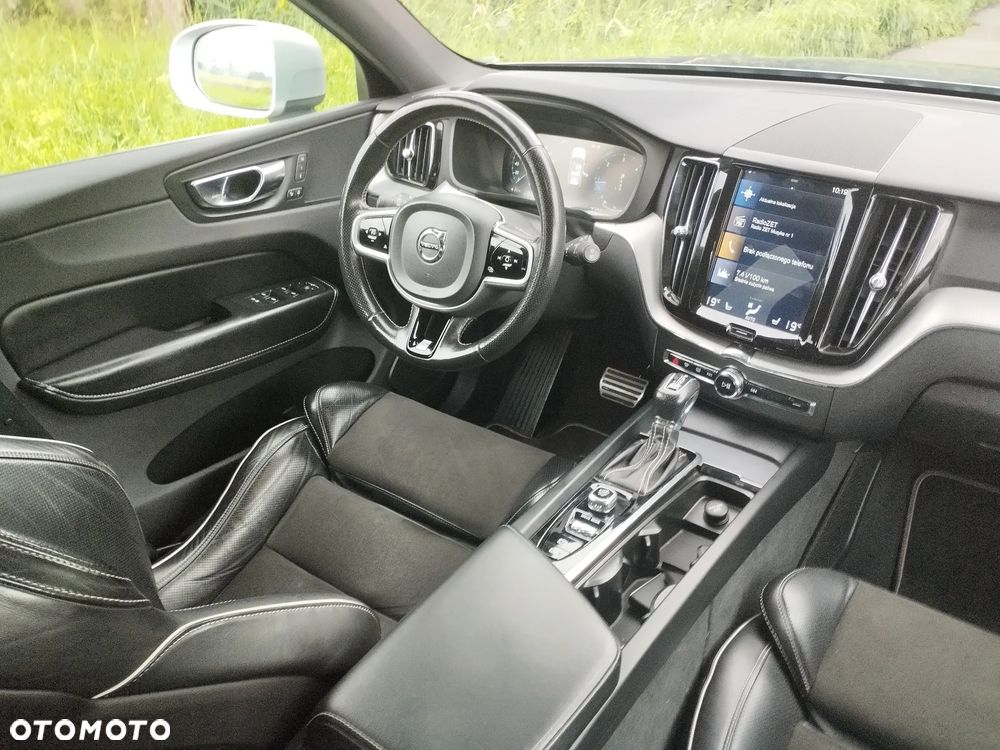 Volvo XC 60 D5 SCR AWD R-Design - 15