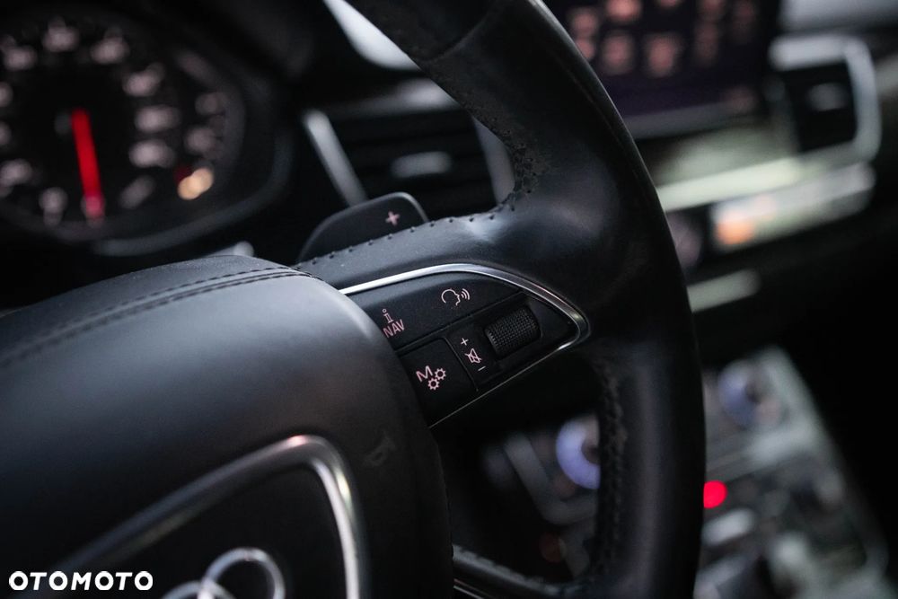 Audi A8 4.0 TFSI cylinder on demand quattro tiptronic Lang - 20