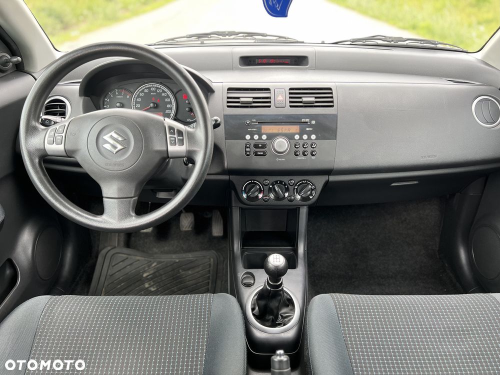 Suzuki Swift 1.3 GC (klm) - 9