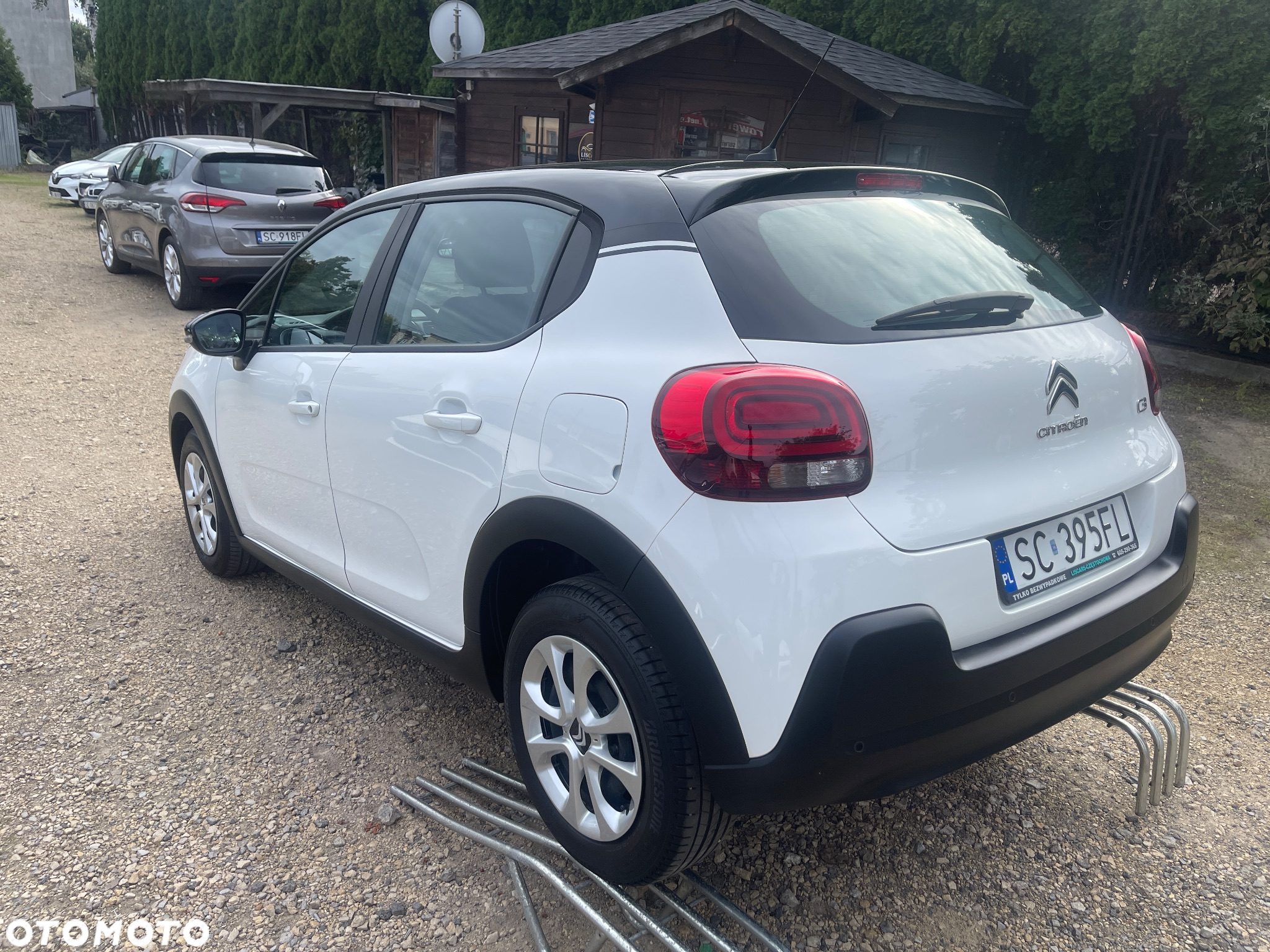 Citroën C3 Pure Tech 82 ELLE - 8