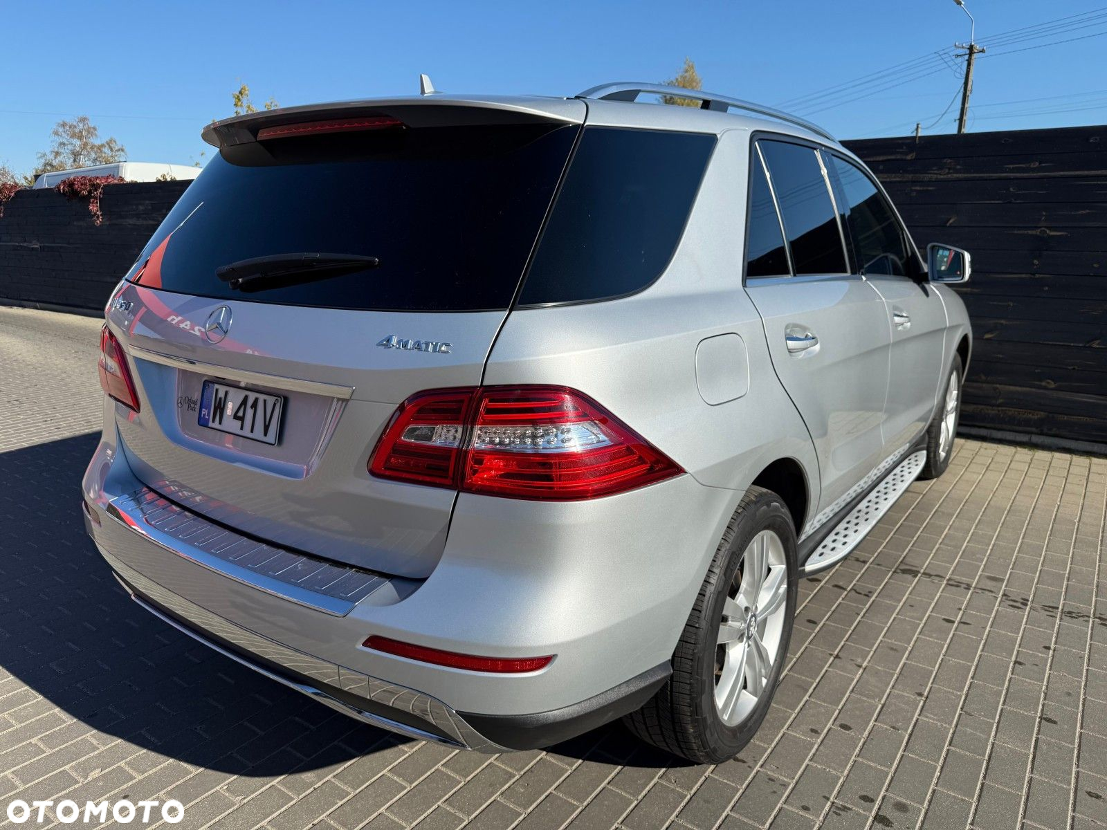 Mercedes-Benz ML - 16