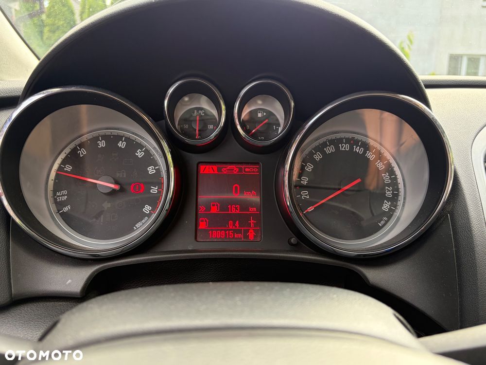 Opel Astra 1.4 T Cosmo - 2