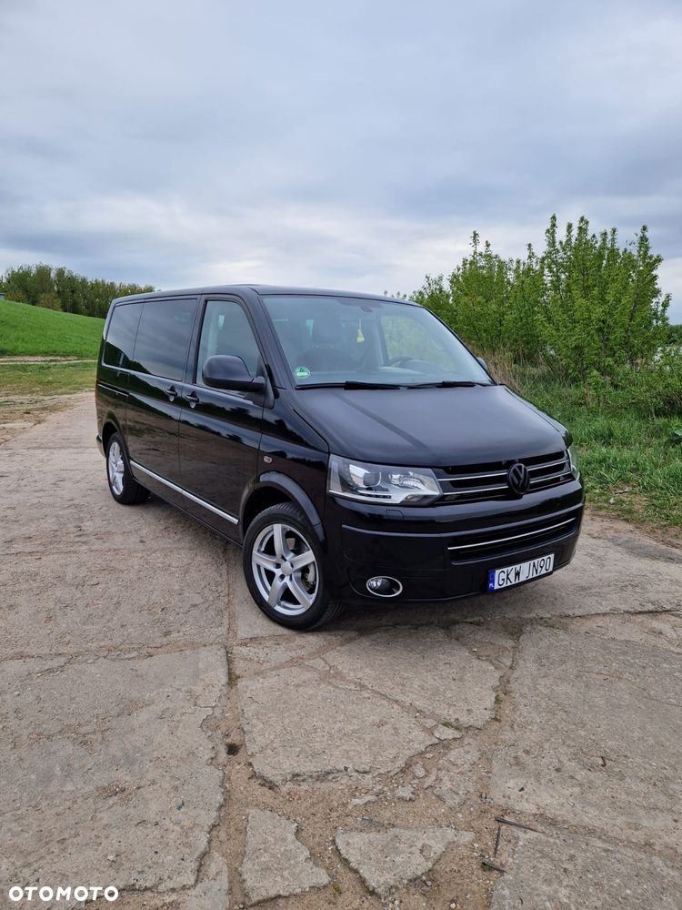 Volkswagen Multivan - 2