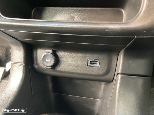 Citroën C3 1.2 PureTech C-Series - 26