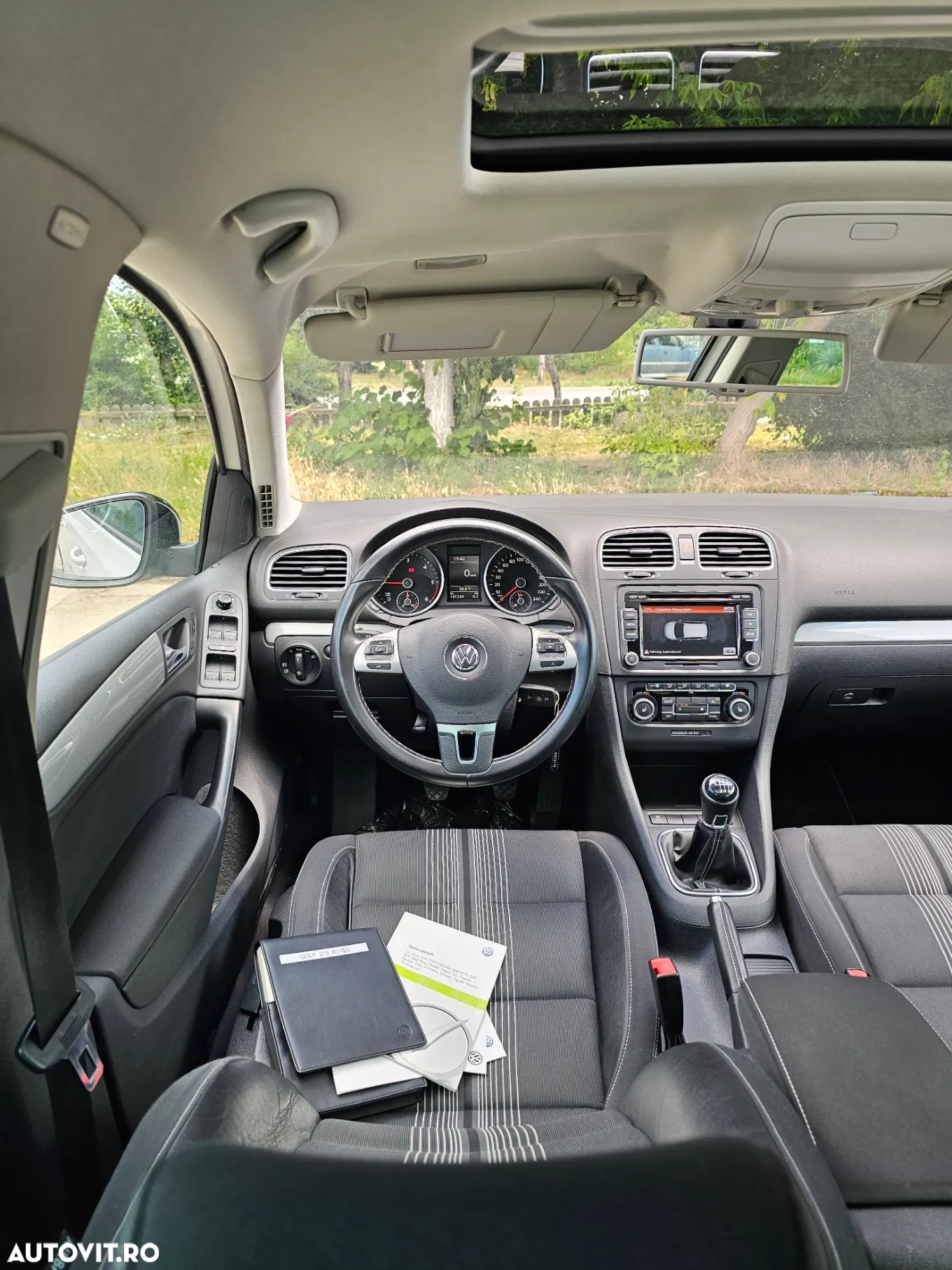 Volkswagen Golf - 19