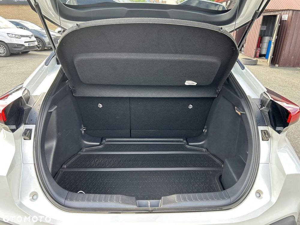 Toyota C-HR - 23