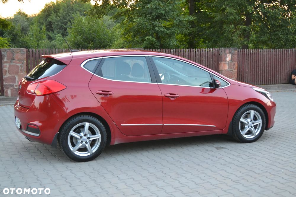 Kia Ceed 1.6 GDI Platinum Edition - 15