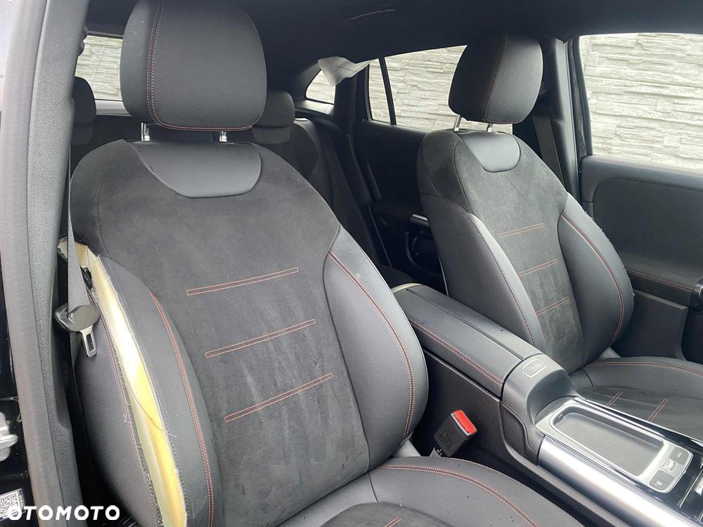 Mercedes-Benz GLA 200 mHEV AMG Line 7G-DCT - 8