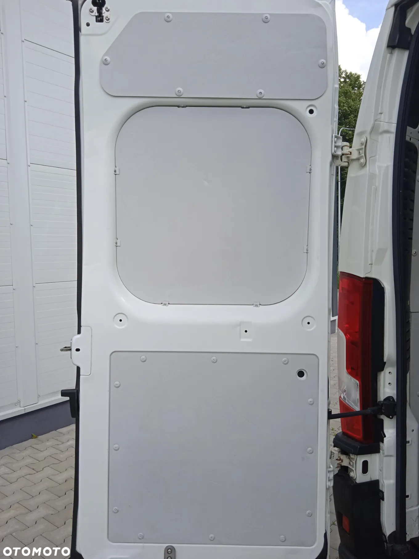 Peugeot BOXER L4H2 MAXI BRYGADÓWKA 7 OSÓB NAWIGACJA KLIMATRONIC NR.81 - 28