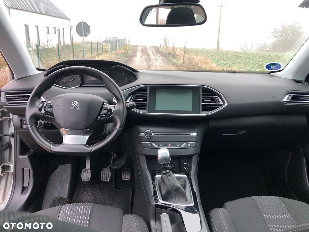 Peugeot 308 BlueHDi 120 Stop & Start Winter Edition - 8