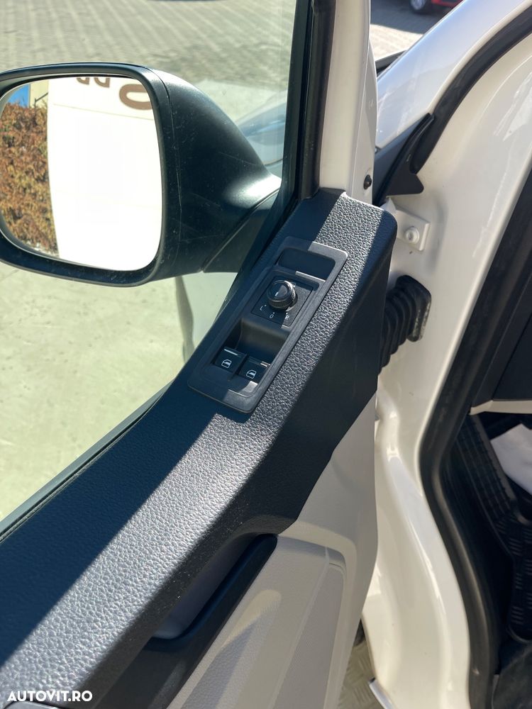 Volkswagen Transporter 2.0TDI  LUNG  USI SPATE - 29