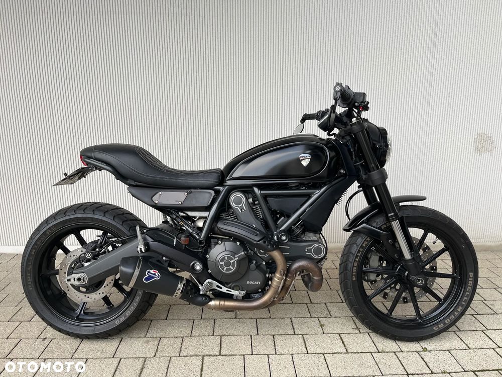 Ducati Scrambler - 1