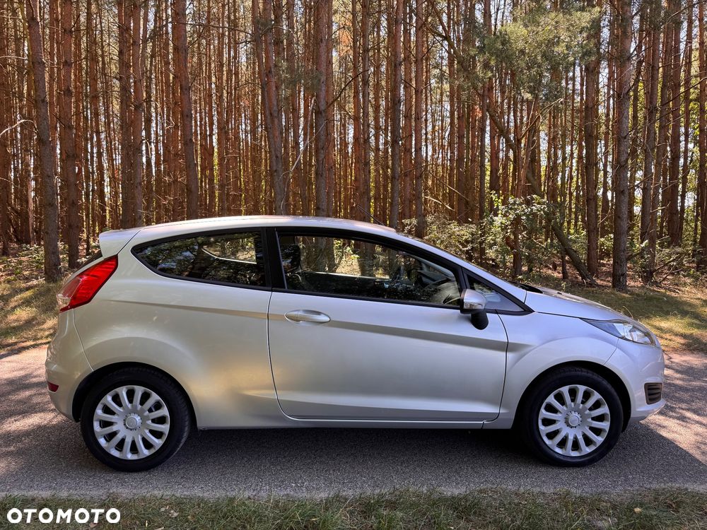 Ford Fiesta 1.25 Celebration - 5