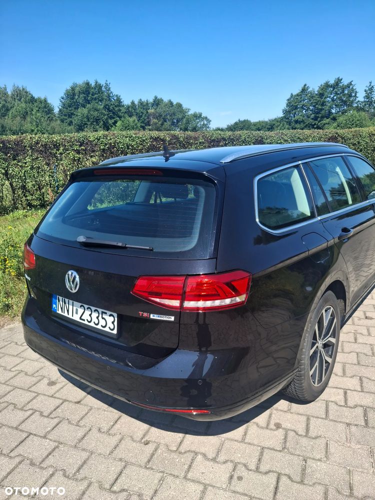 Volkswagen Passat 1.8 TSI BMT Comfortline - 2