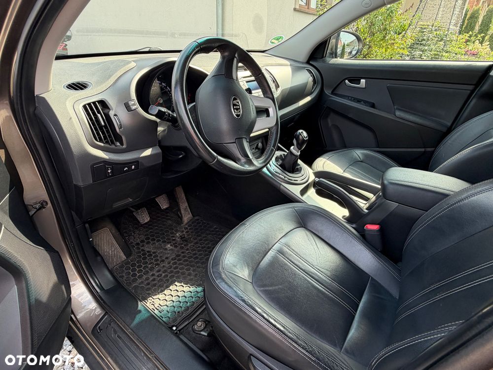 Kia Sportage - 12