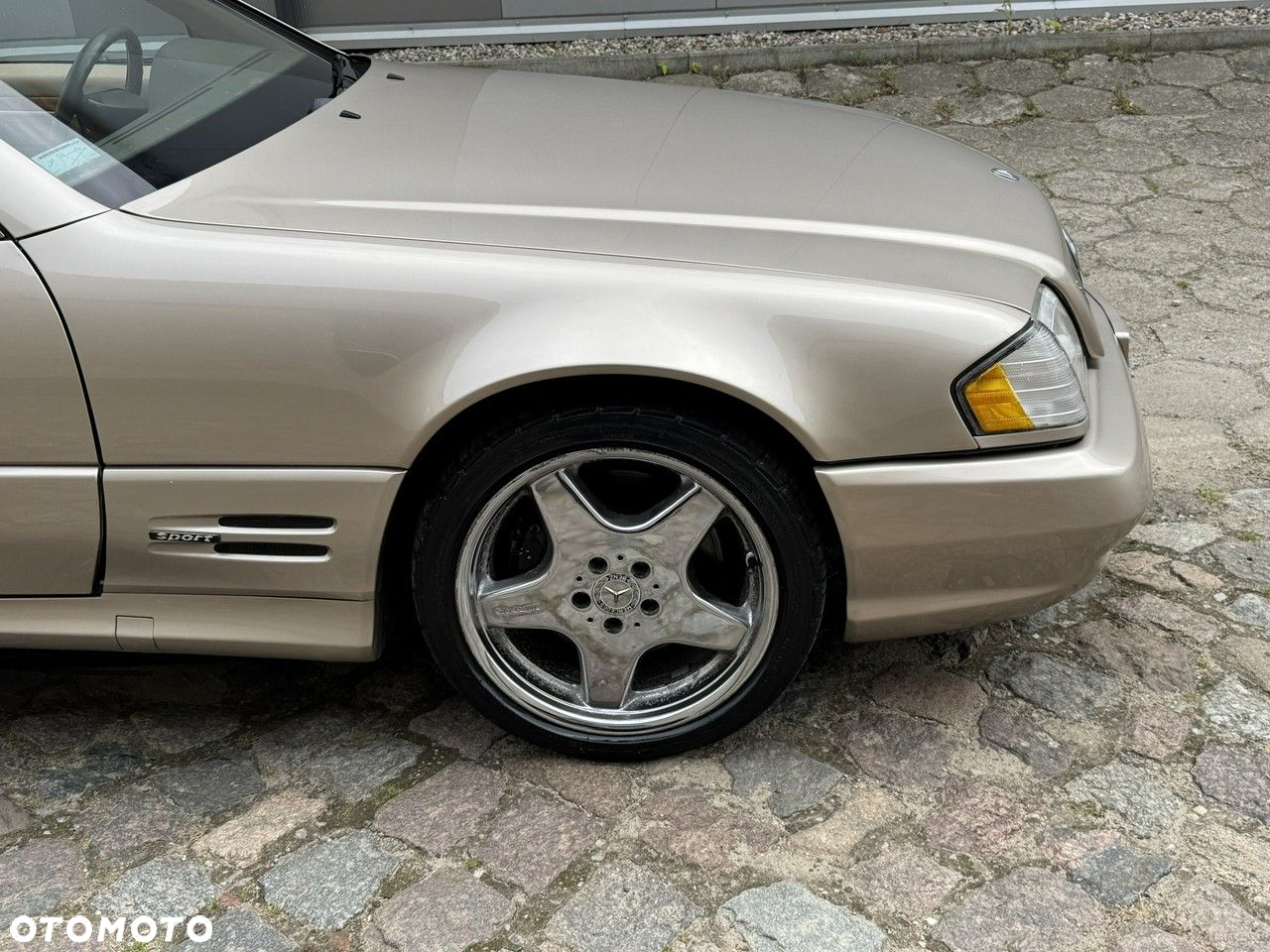 Mercedes-Benz SL 500 - 22
