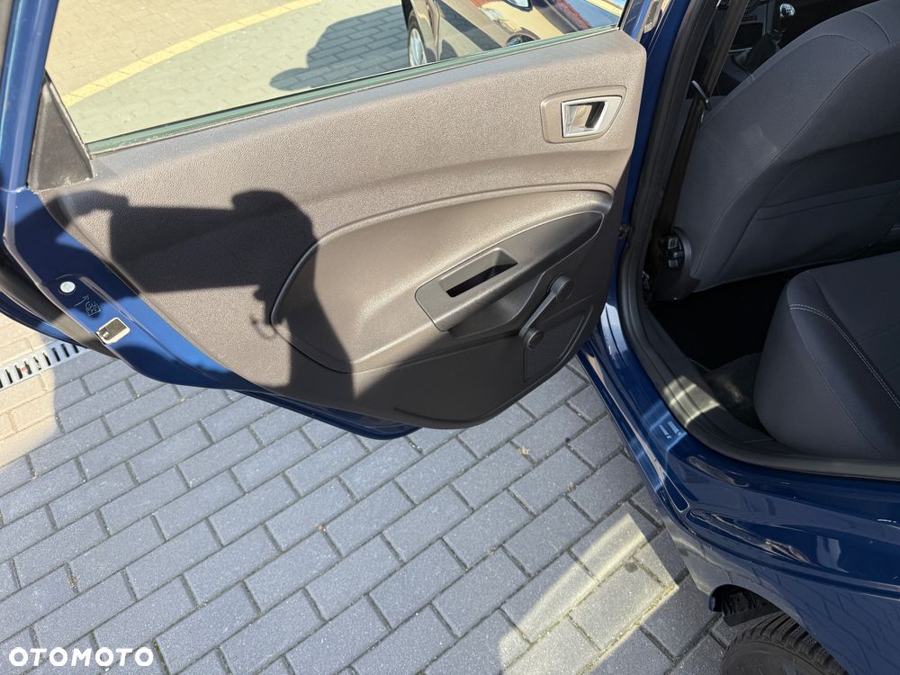Ford Fiesta 1.25 Titanium - 12