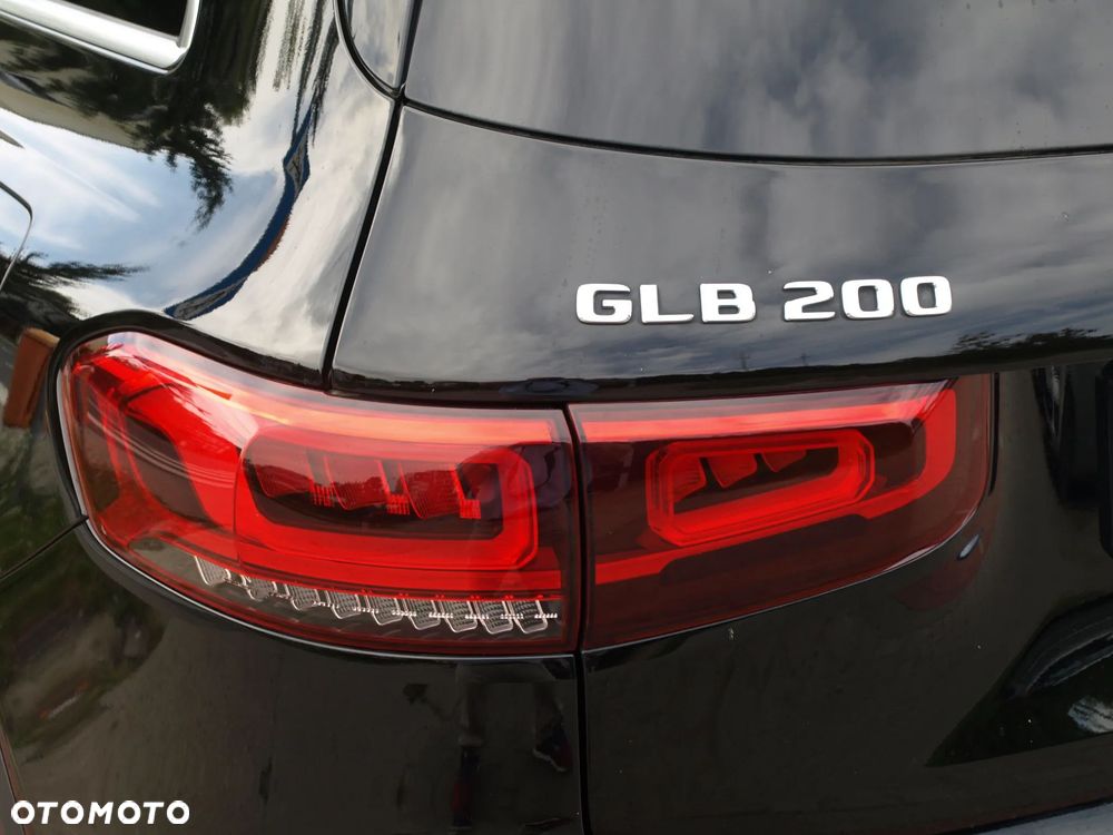 Mercedes-Benz GLB 200 Progressive 7G-DCT - 9