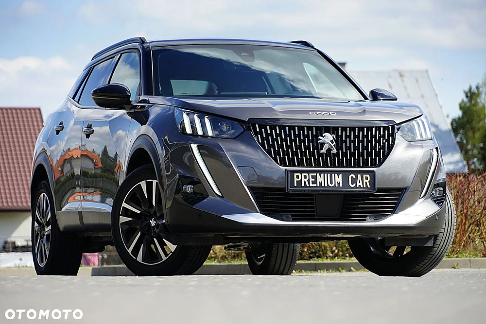 Peugeot 2008 PureTech 130 EAT8 GT - 10