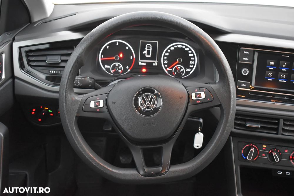 Volkswagen Polo 1.6 TDI Comfortline - 17
