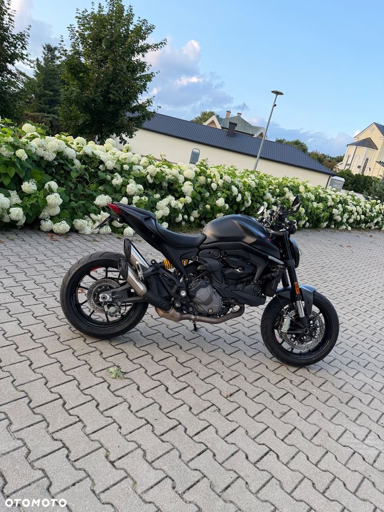Ducati Monster - 15