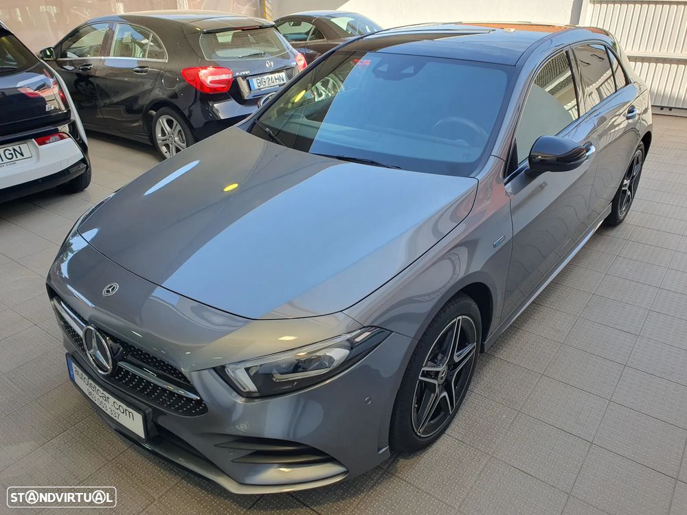 Mercedes-Benz A 250 e AMG Line - 7