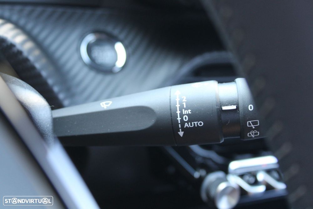 Peugeot e-2008 50 kWh Allure - 22