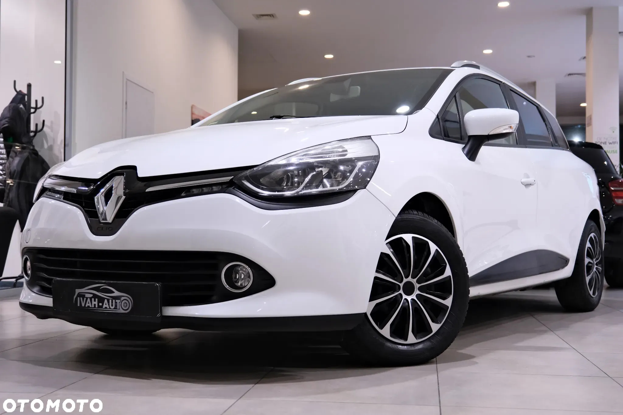 Renault Clio 1.2 TCe GT 120 EDC - 23